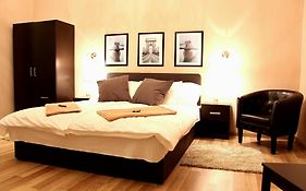 Budapest Ville Bed & Breakfast